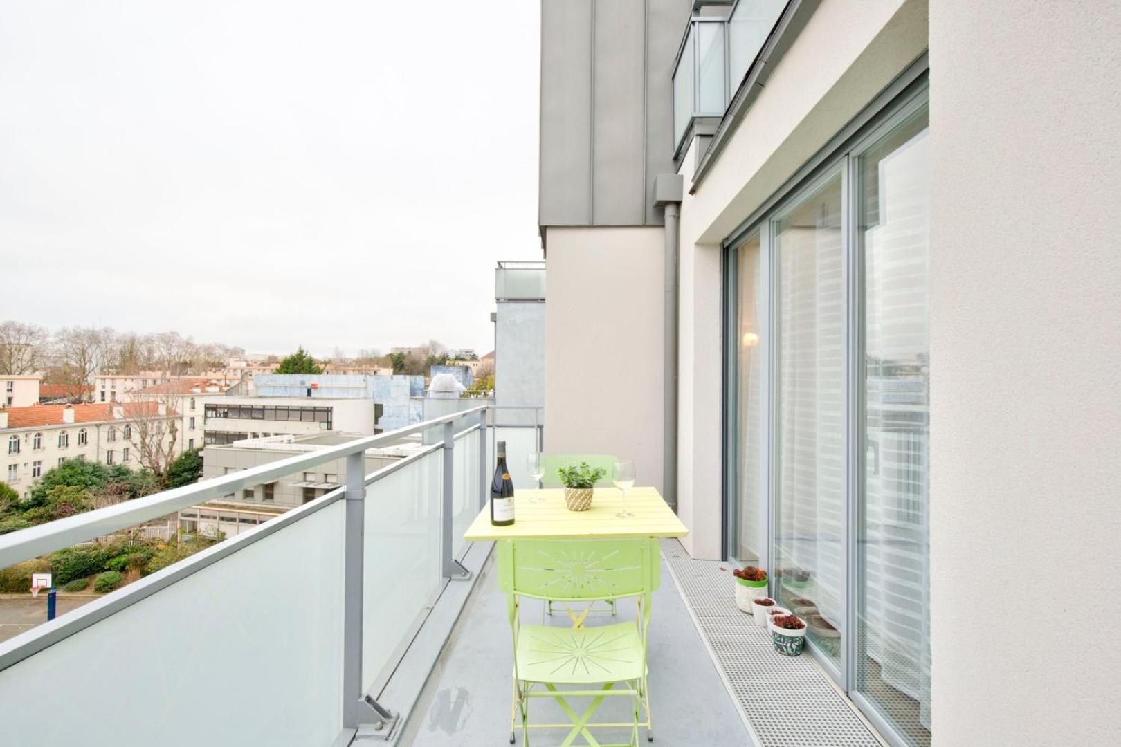 Le Perfectionniste - Spacieux Logement Terrasse Avec Parking Cachan Esterno foto